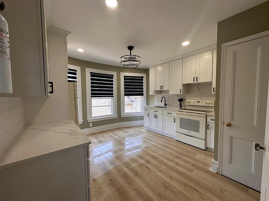 Furnished Finder property 1002703_1 photo 12