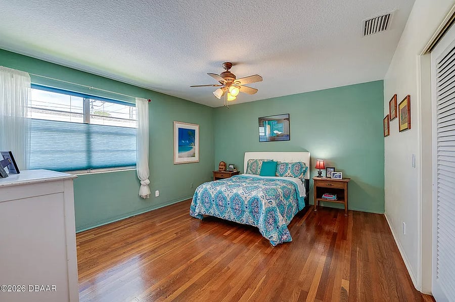 Furnished Finder property 1002707_1 photo 13