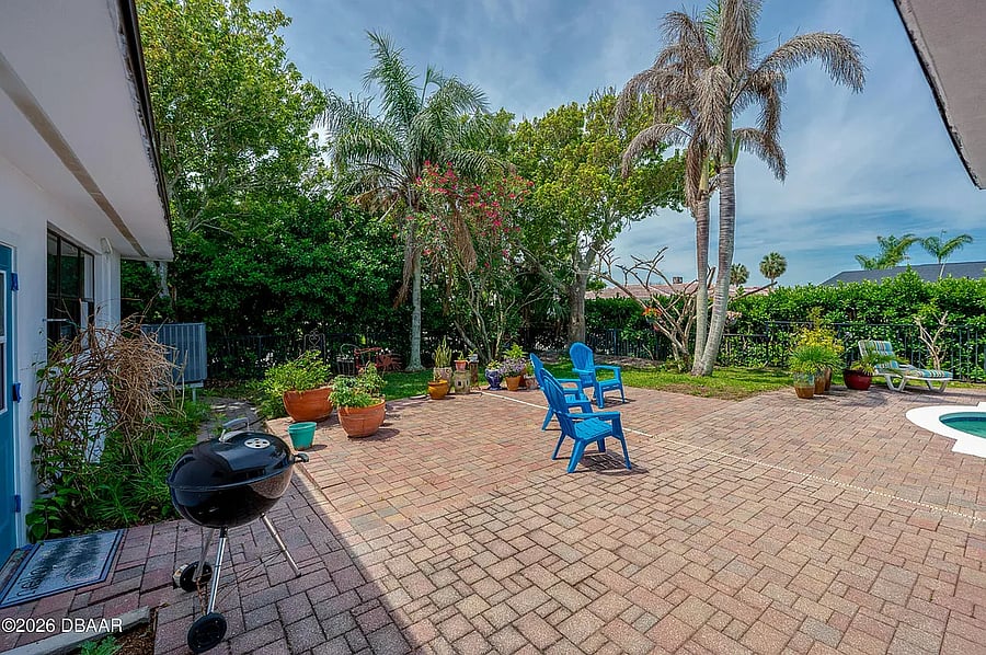 Furnished Finder property 1002707_1 photo 27