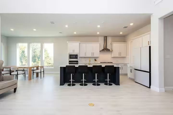 Furnished Finder property 1002711_1 photo 5