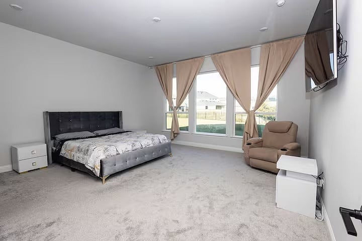 Furnished Finder property 1002711_1 photo 8