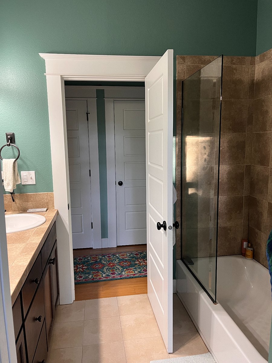 Furnished Finder property 1002712_1 photo 26
