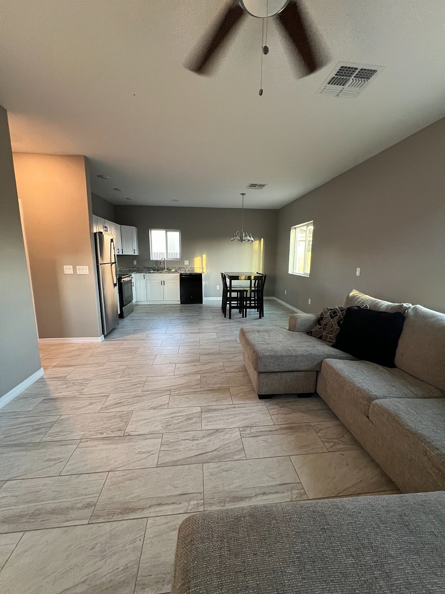 Furnished Finder property 1002717_1 photo 3