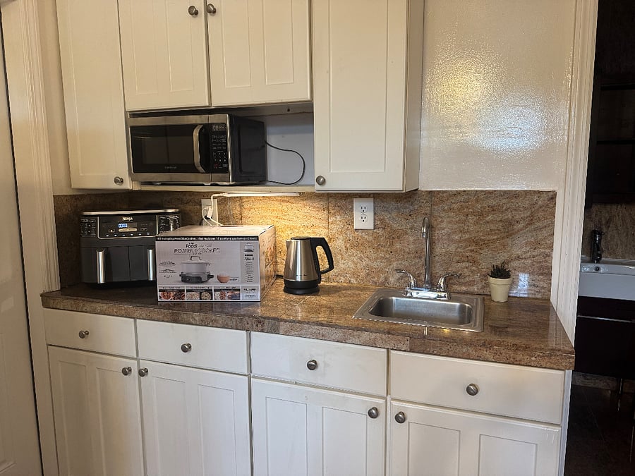 Furnished Finder property 1002718_1 photo 5