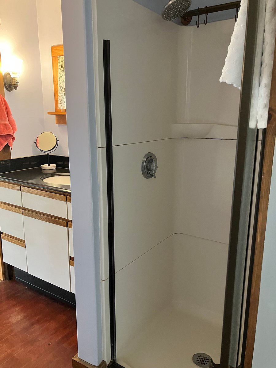 Furnished Finder property 1002720_1 photo 28