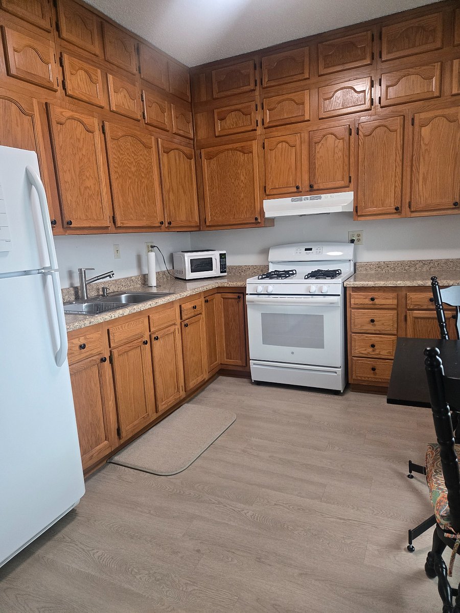 Furnished Finder property 1002724_1 photo 3