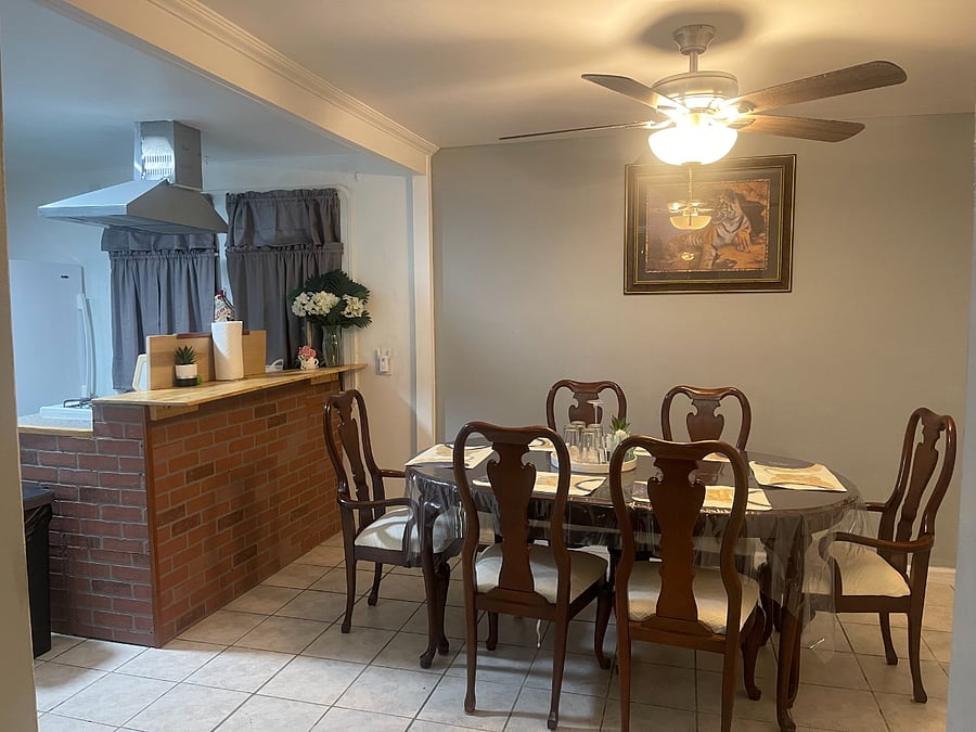 Furnished Finder property 1002726_1 photo 3