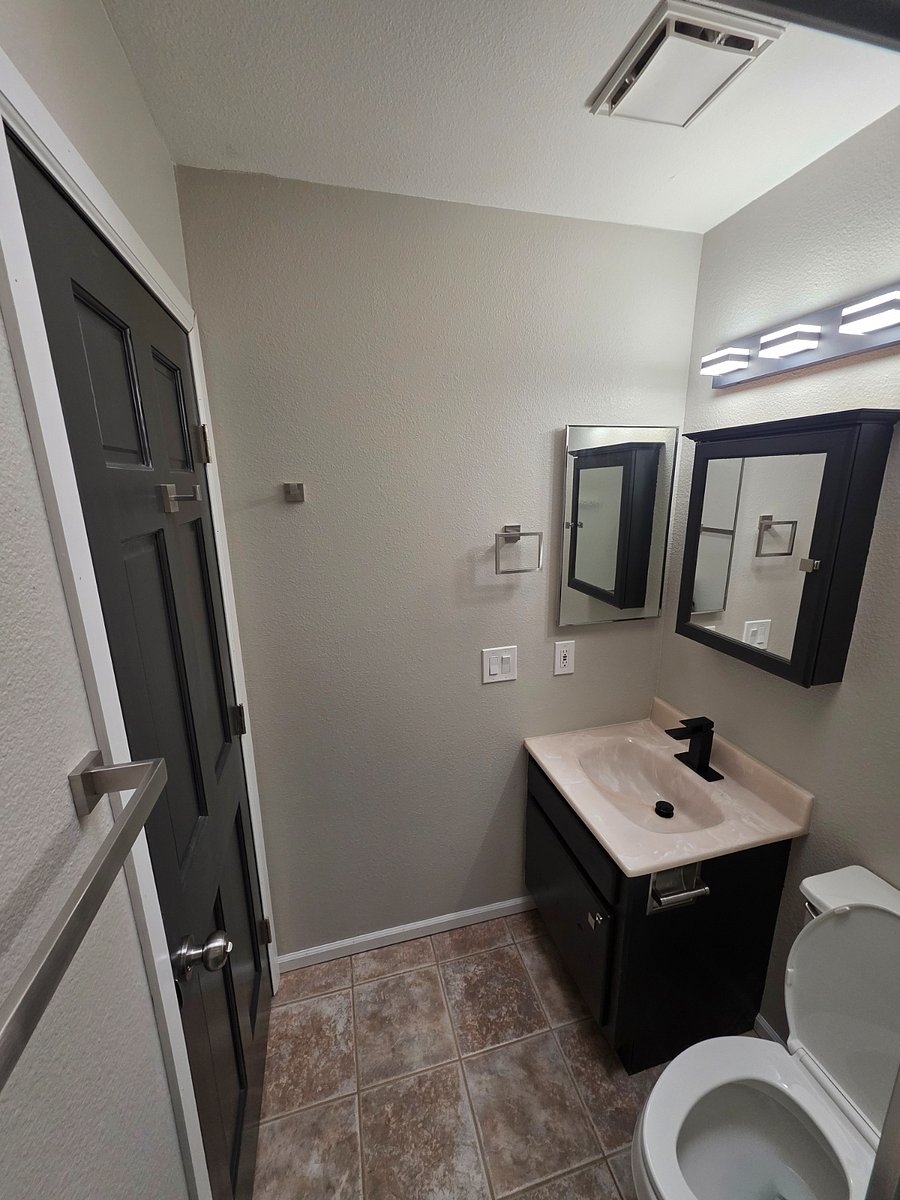 Furnished Finder property 1002734_1 photo 7