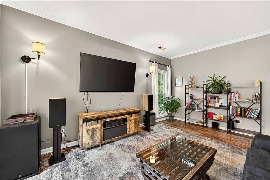 Furnished Finder property 1002737_2 photo 6