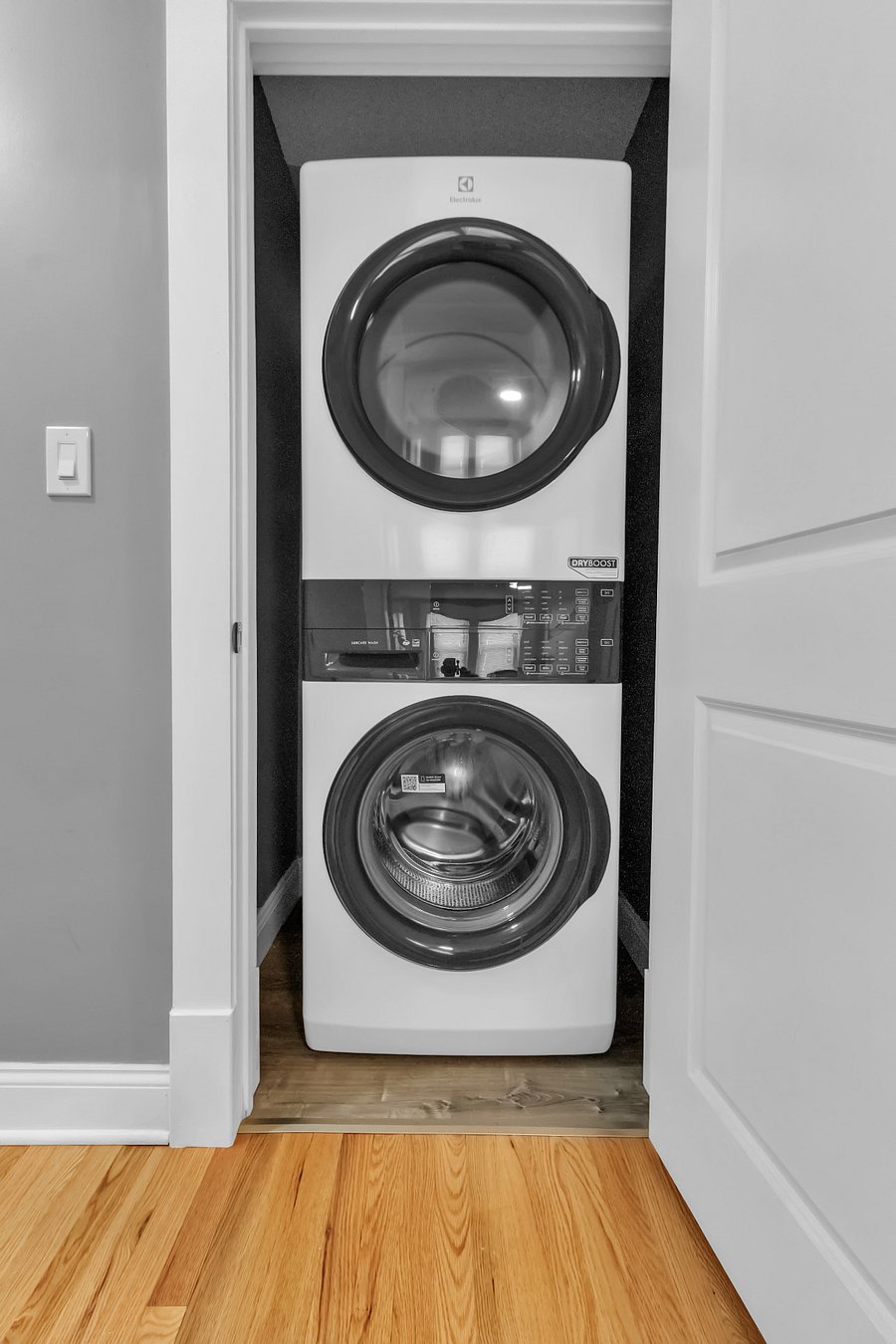 Furnished Finder property 1002741_1 photo 18