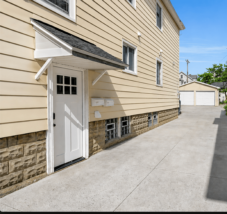 Furnished Finder property 1002741_1 photo 22
