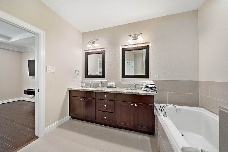 Furnished Finder property 1002744_1 photo 17