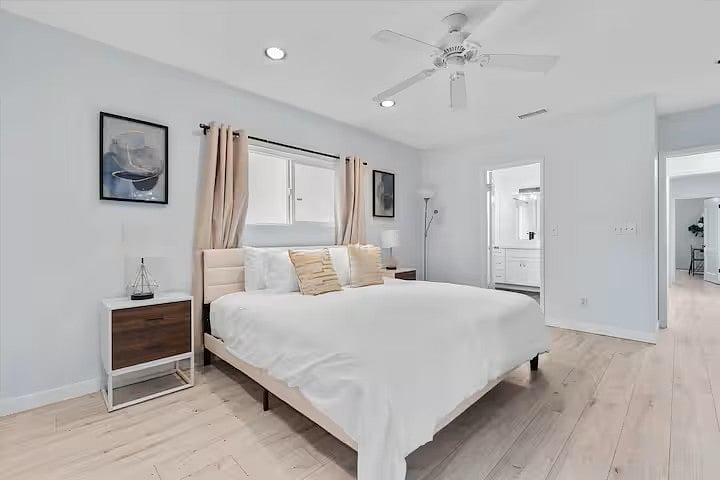 Furnished Finder property 1002746_1 photo 17