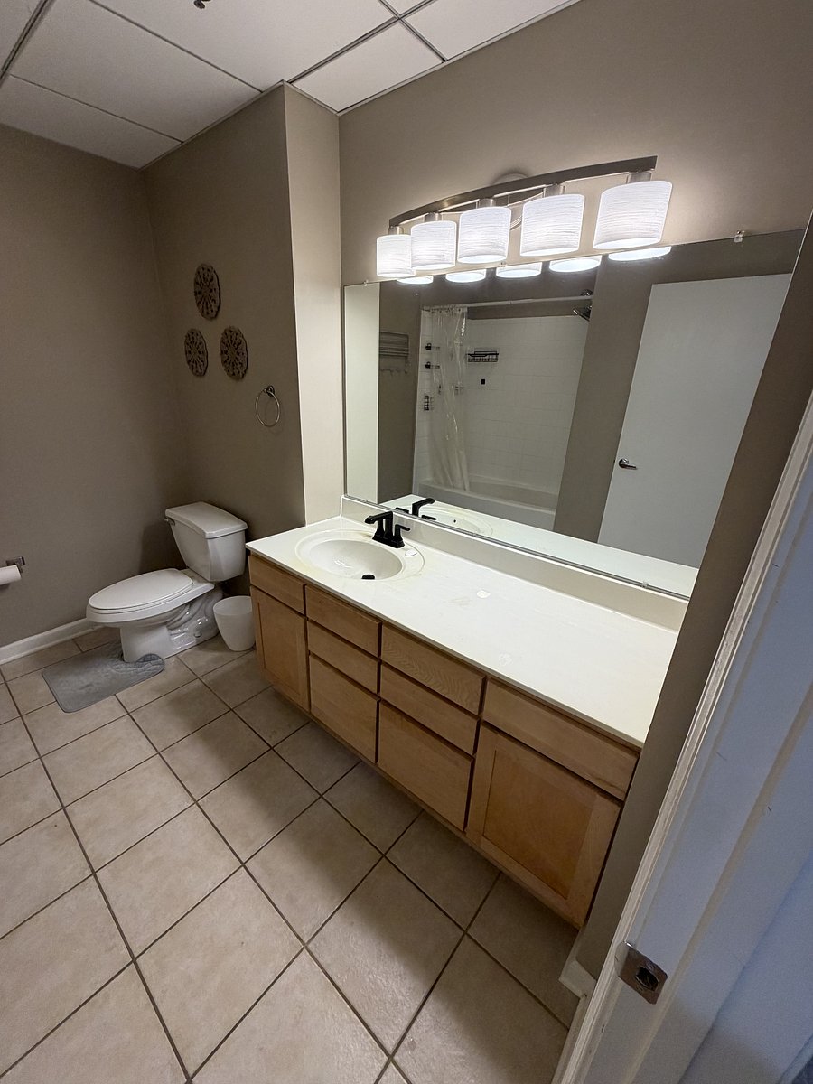 Furnished Finder property 1002750_1 photo 25