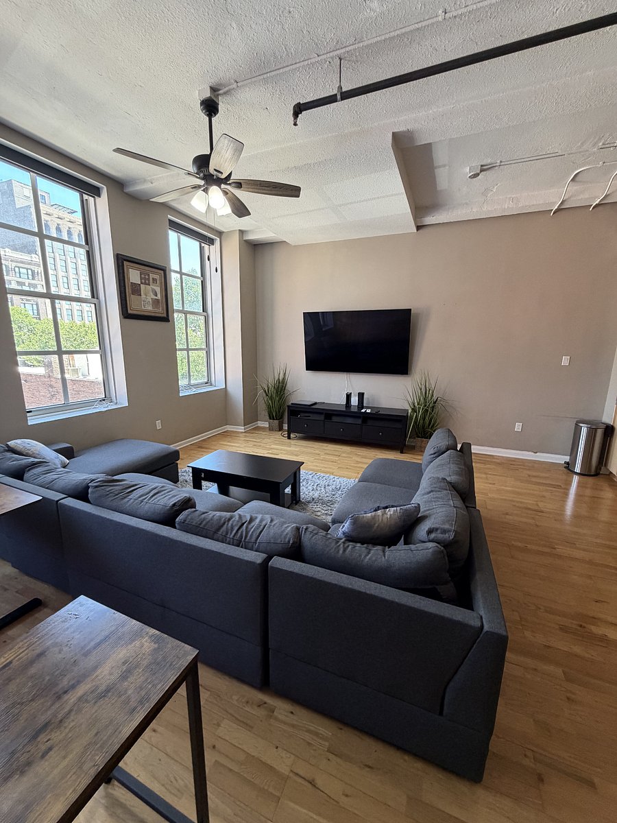 Furnished Finder property 1002750_1 photo 3