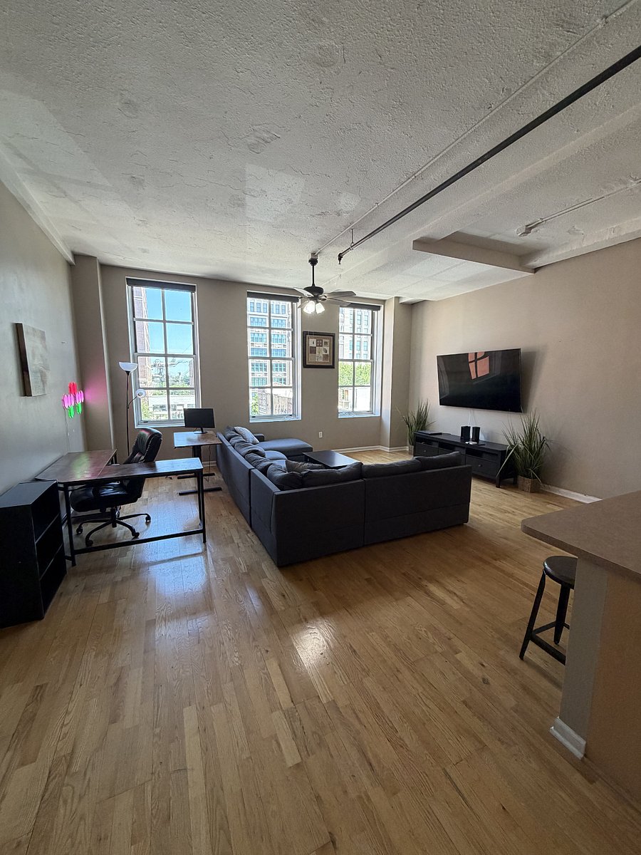 Furnished Finder property 1002750_1 photo 4