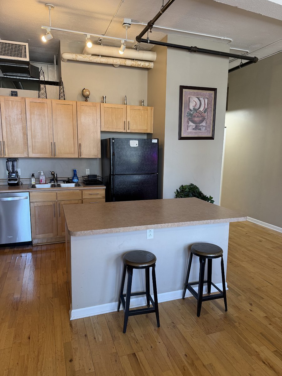 Furnished Finder property 1002750_1 photo 11