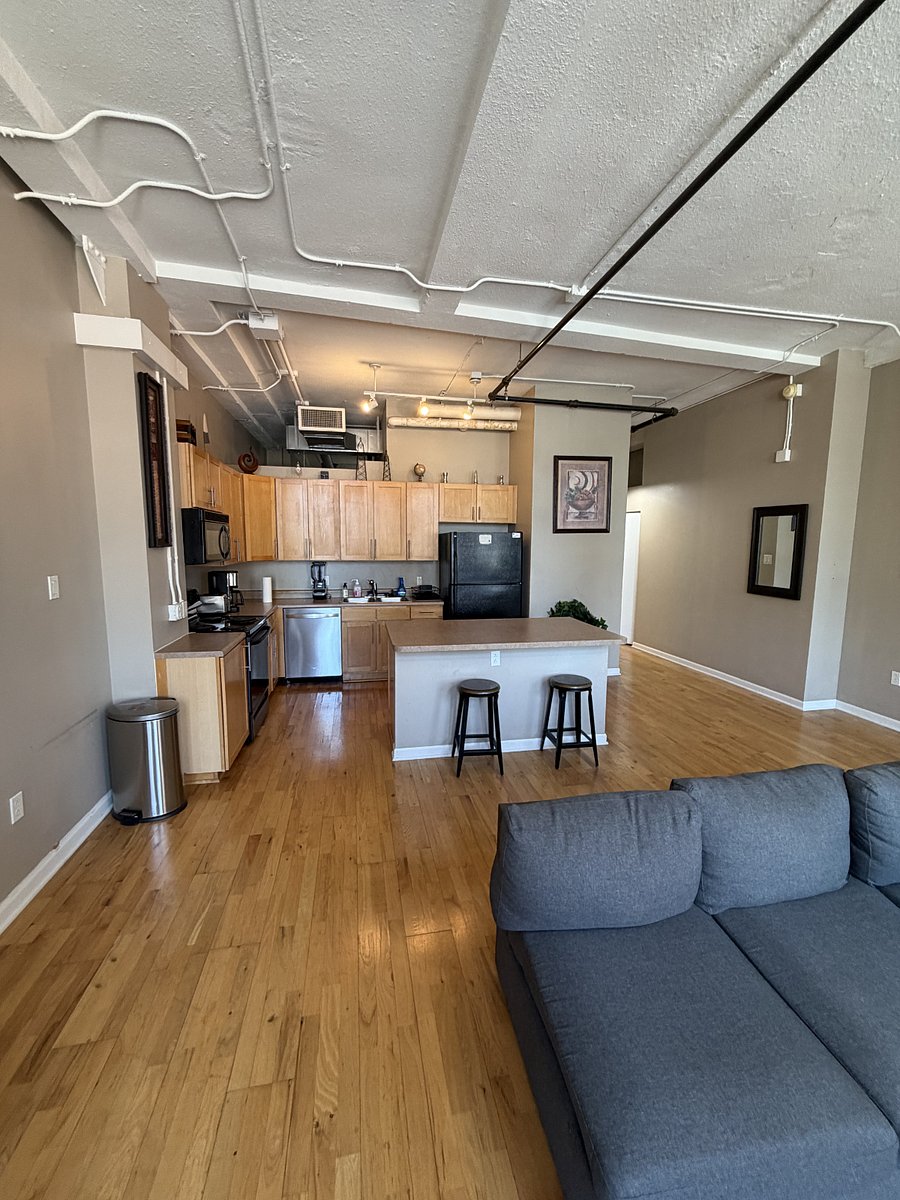 Furnished Finder property 1002750_1 photo 12