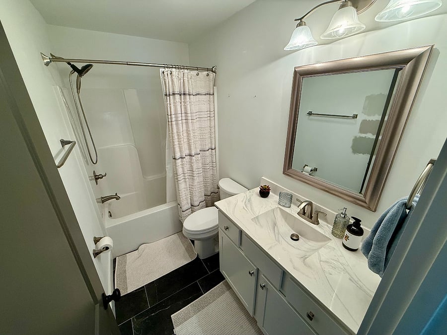Furnished Finder property 1002752_1 photo 31