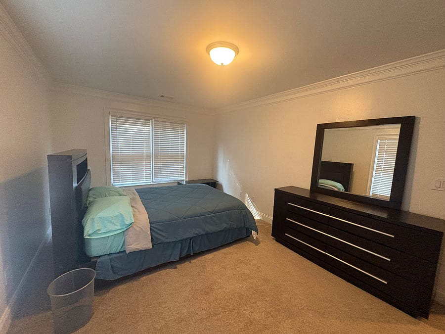 Furnished Finder property 1002761_1 photo 38