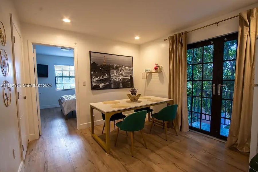 Furnished Finder property 1002762_1 photo 4