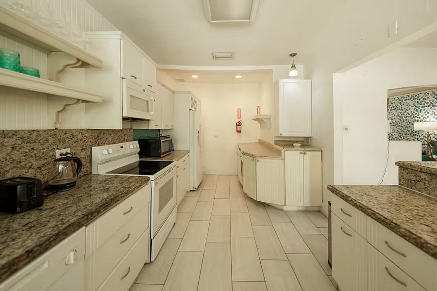 Furnished Finder property 1002766_1 photo 11