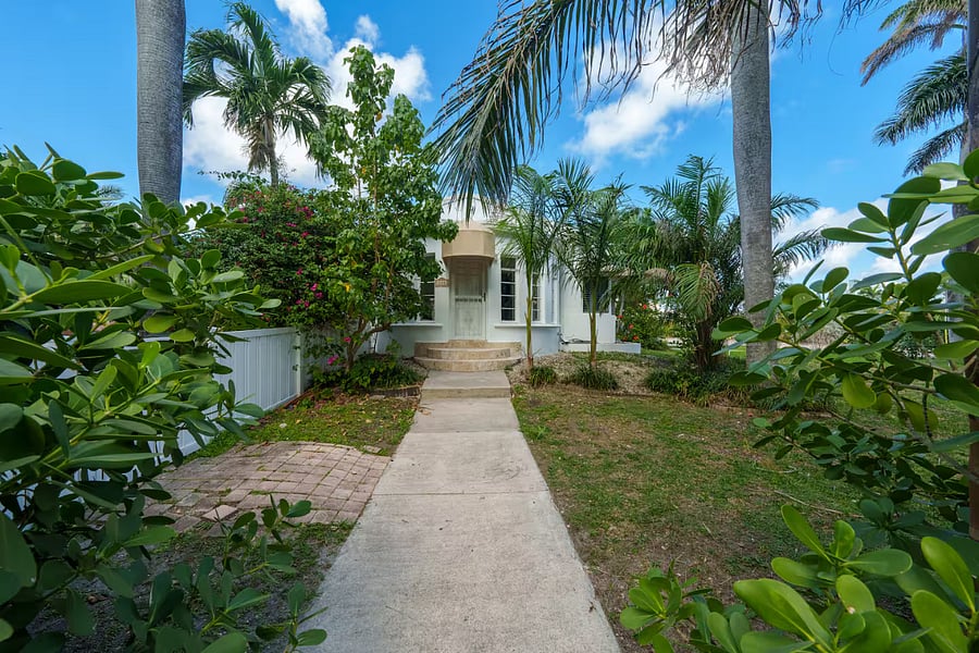 Furnished Finder property 1002766_1 photo 17
