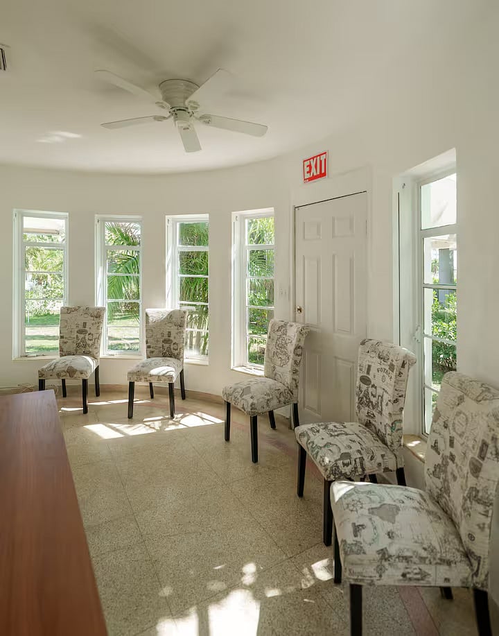 Furnished Finder property 1002766_1 photo 36