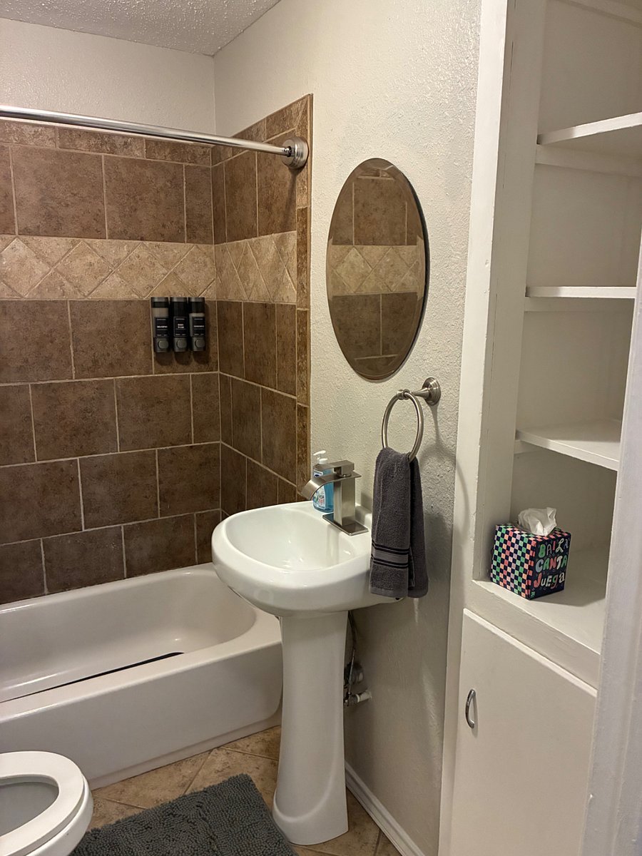 Furnished Finder property 1002768_1 photo 6