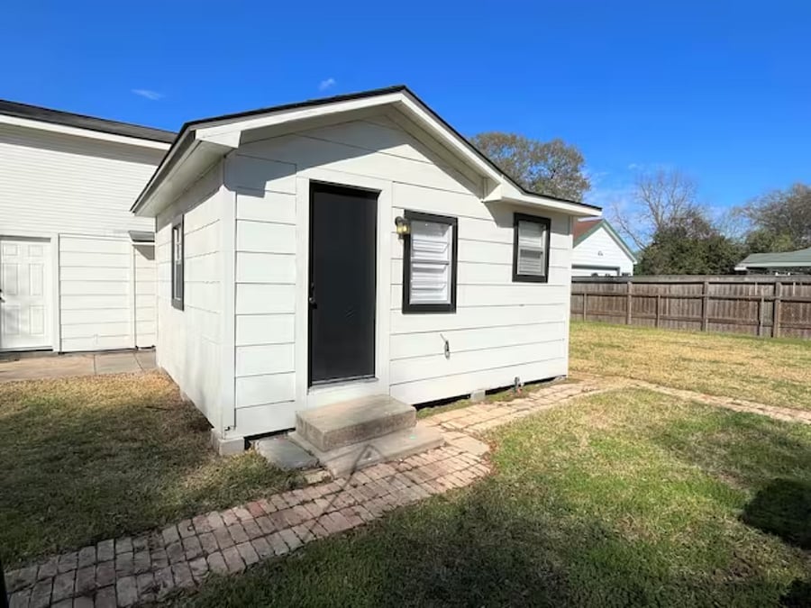 Furnished Finder property 1002777_1 photo 16