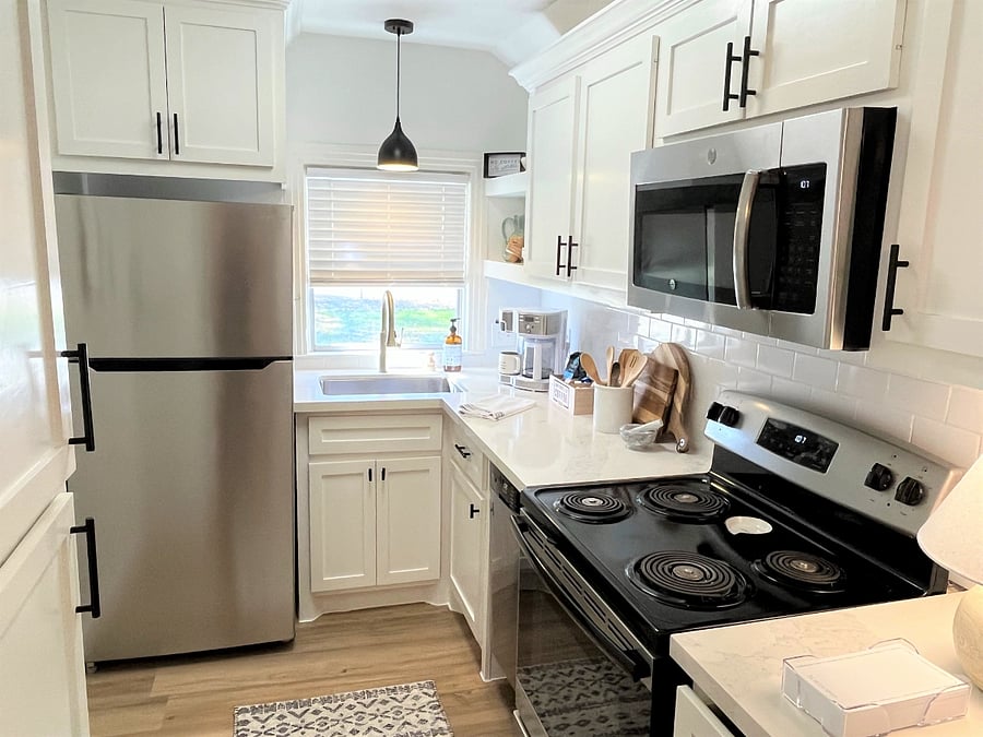 Furnished Finder property 1002777_1 photo 13