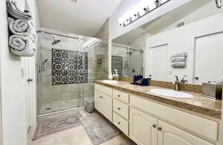Furnished Finder property 1002778_1 photo 7