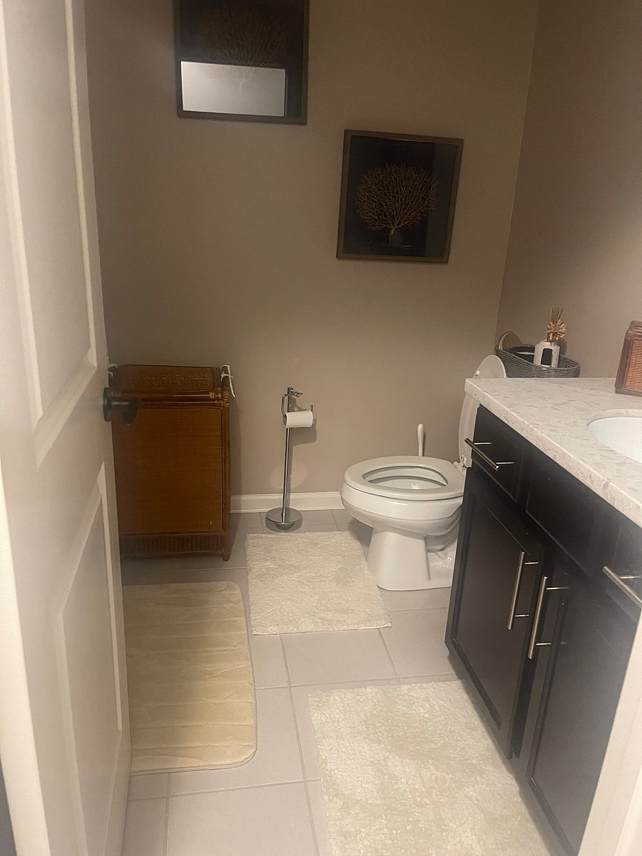 Furnished Finder property 1002779_1 photo 15