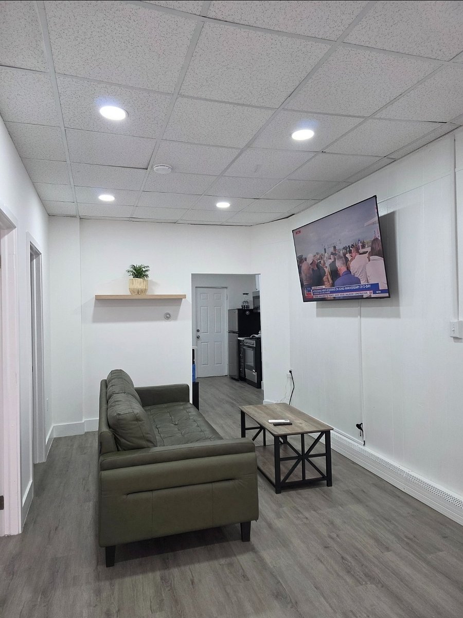 Furnished Finder property 1002783_1 photo 3