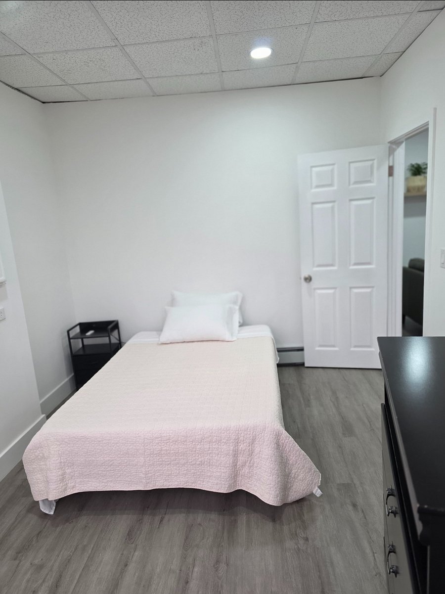 Furnished Finder property 1002783_1 photo 6