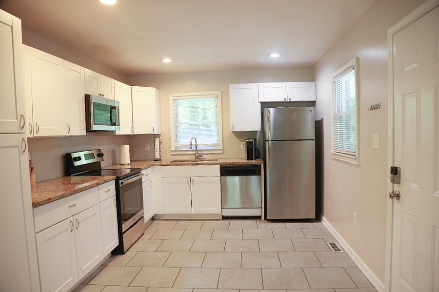 Furnished Finder property 1002791_2 photo 4