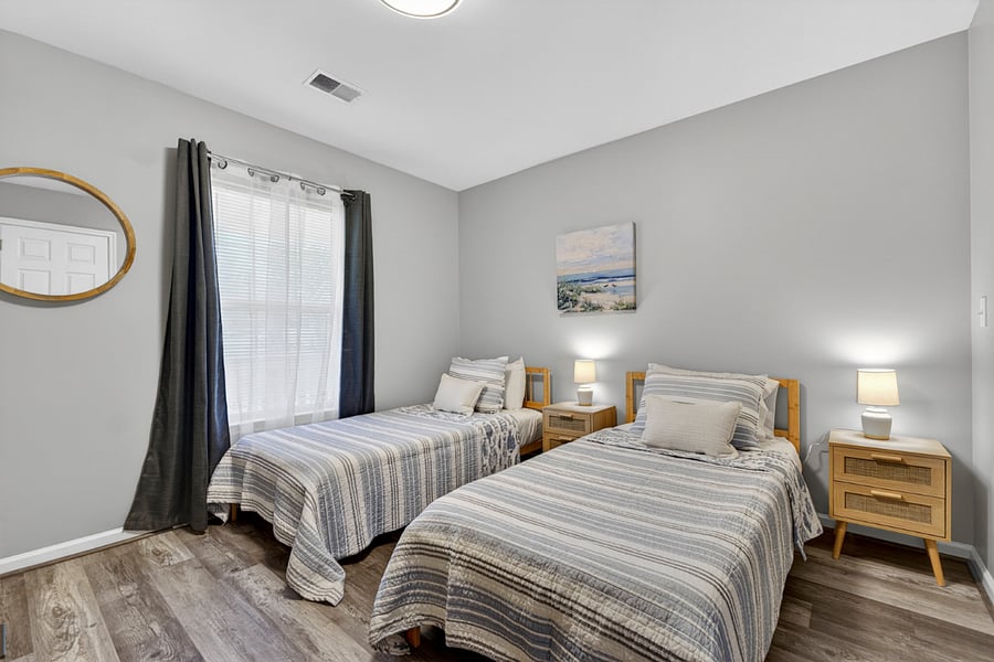 Furnished Finder property 1002796_1 photo 10
