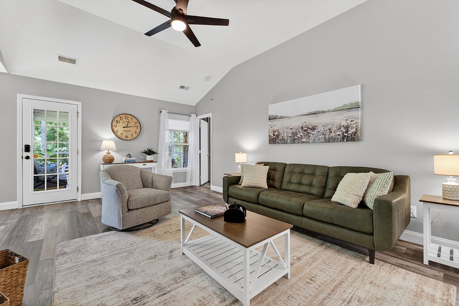 Furnished Finder property 1002796_1 photo 13