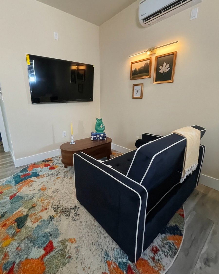Furnished Finder property 1002797_1 photo 11