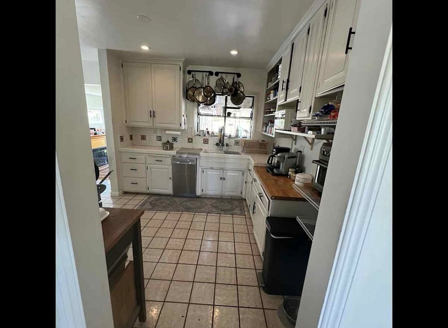 Furnished Finder property 1002798_1 photo 3