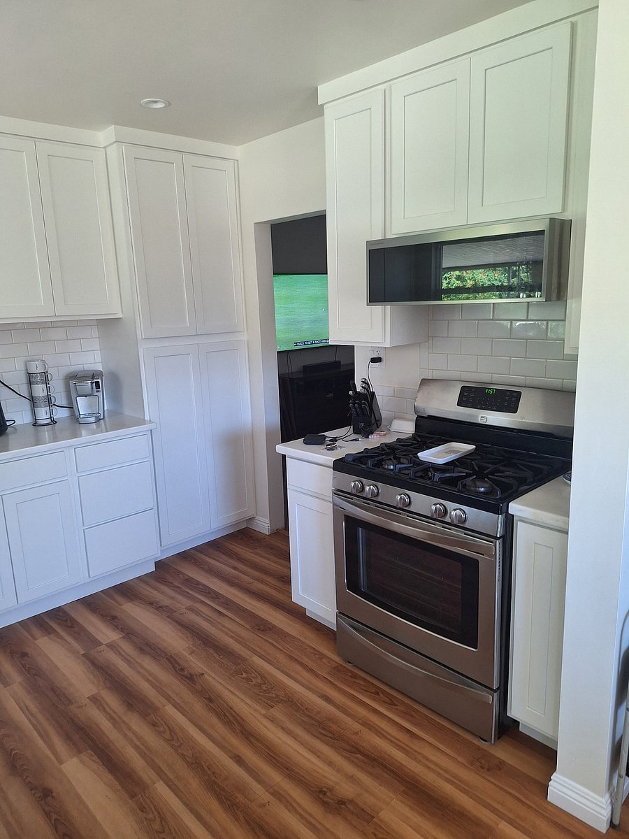 Furnished Finder property 1002798_1 photo 3
