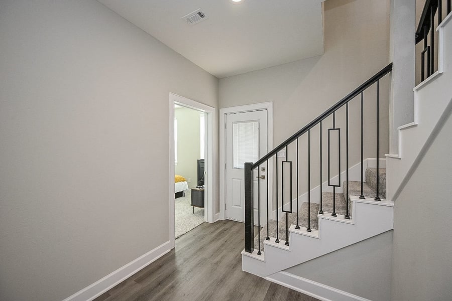 Furnished Finder property 1002800_1 photo 9