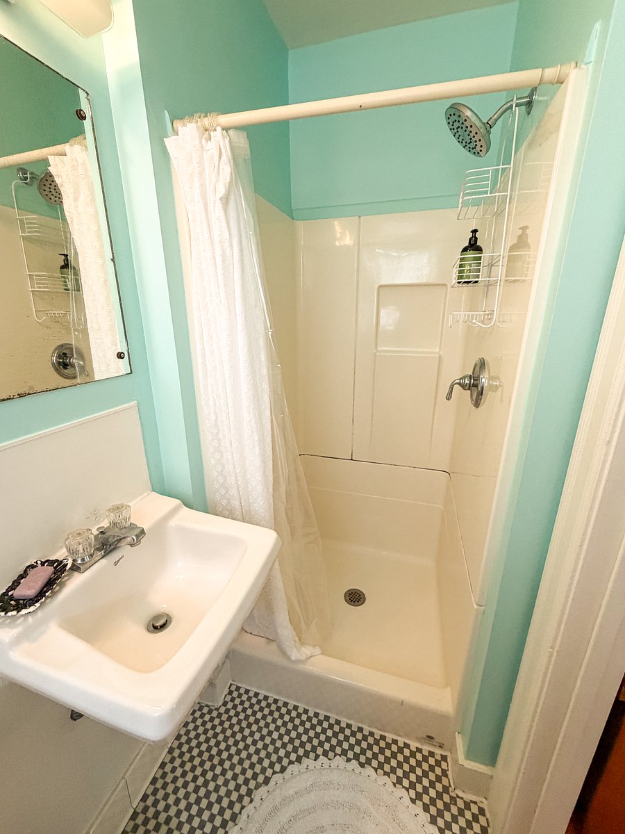 Furnished Finder property 1002802_1 photo 9