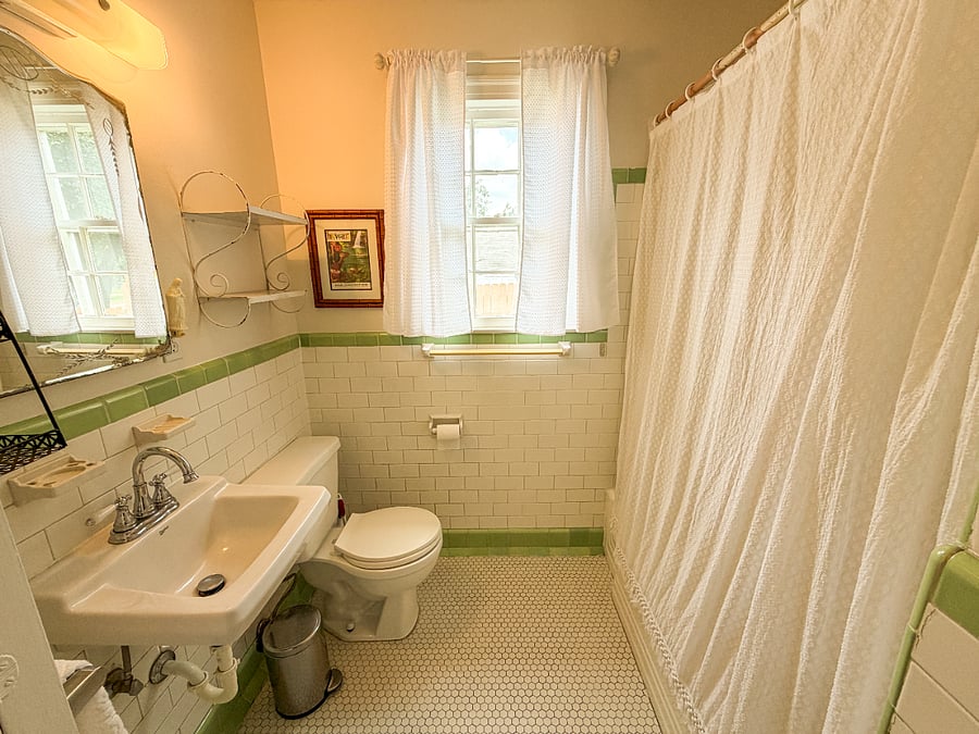 Furnished Finder property 1002802_1 photo 12