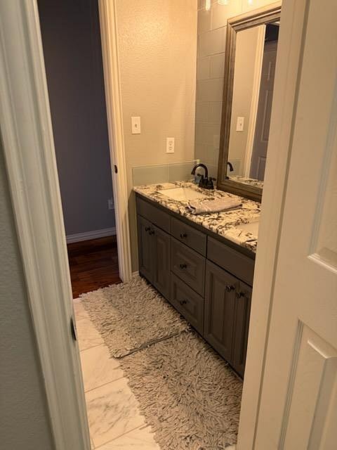 Furnished Finder property 1002820_1 photo 14