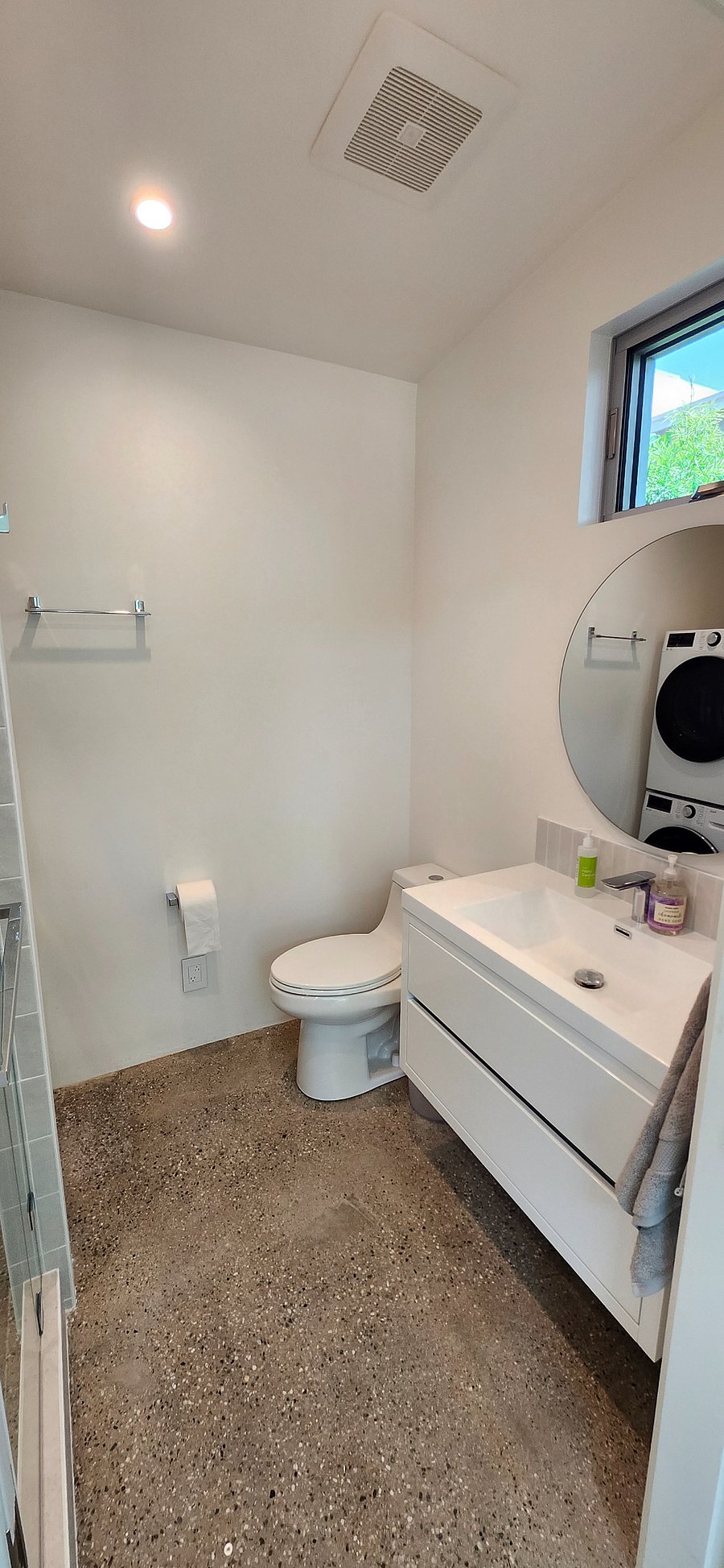 Furnished Finder property 1002823_1 photo 12