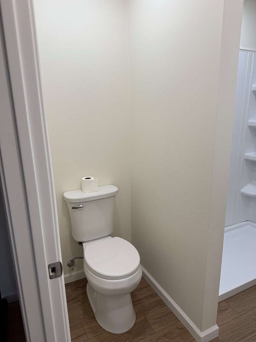 Furnished Finder property 1002826_1 photo 4