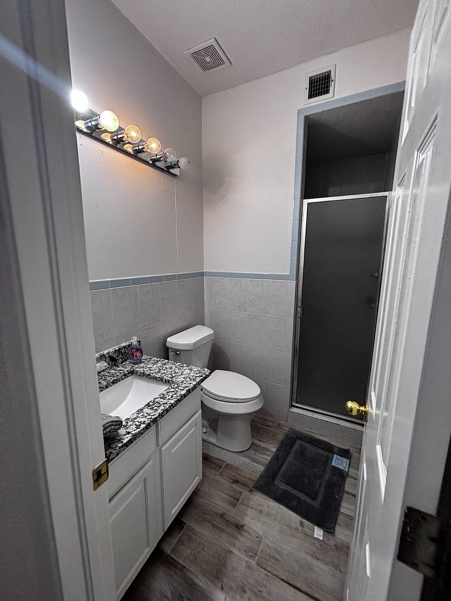 Furnished Finder property 1002827_1 photo 3