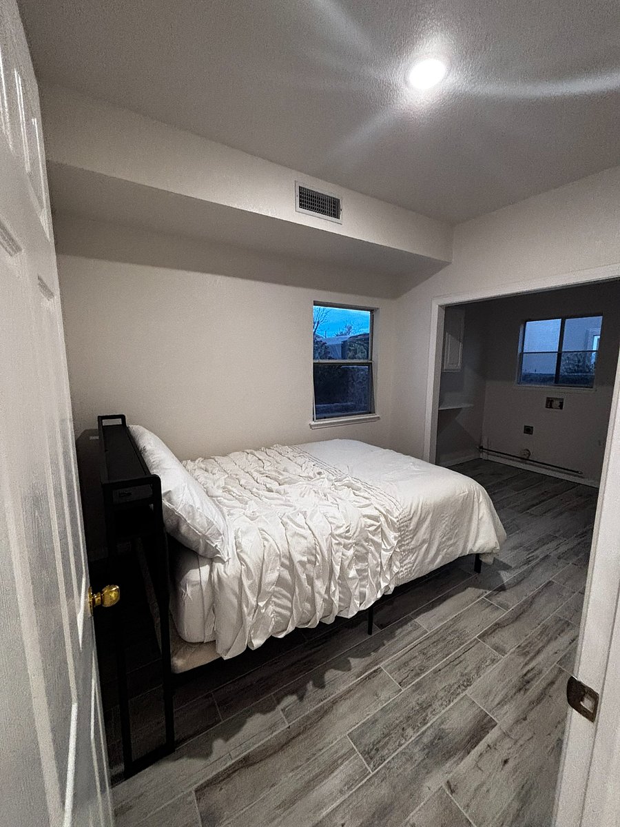 Furnished Finder property 1002827_1 photo 5