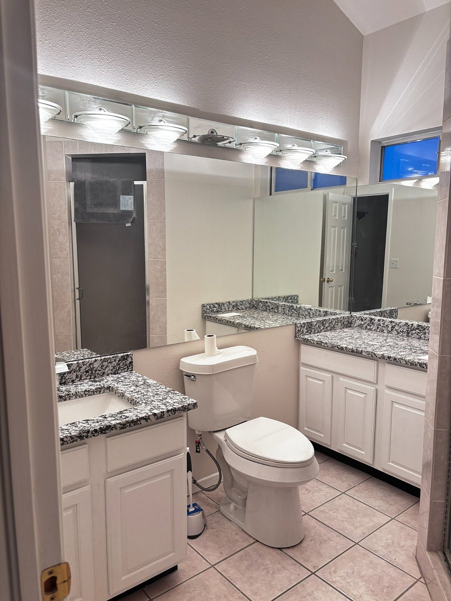 Furnished Finder property 1002827_1 photo 14